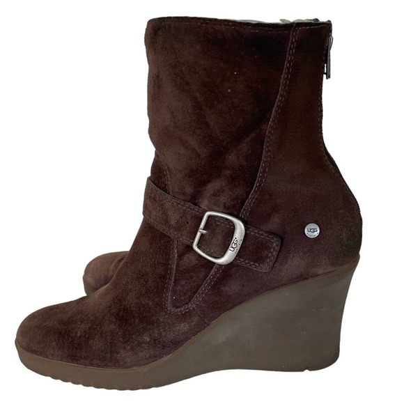 Ugg Gisella Suede Brown Wedge boots size 11 - Picture 1 of 12